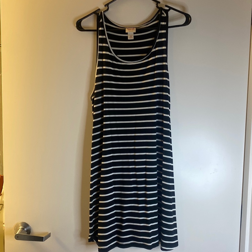 Women’s Mossimo Supply Co Dress, Size: Large, Color: Black/ White Striped